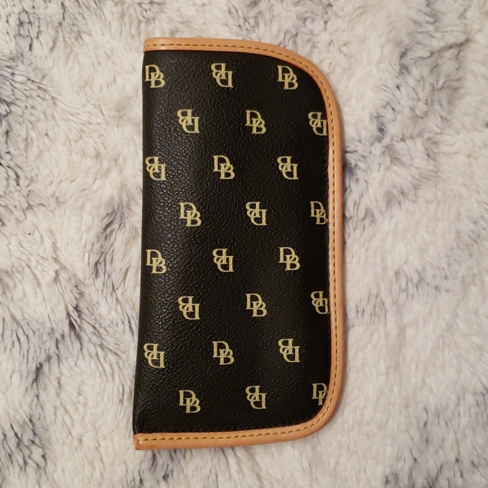 Dooney and Bourke Sunglass Case